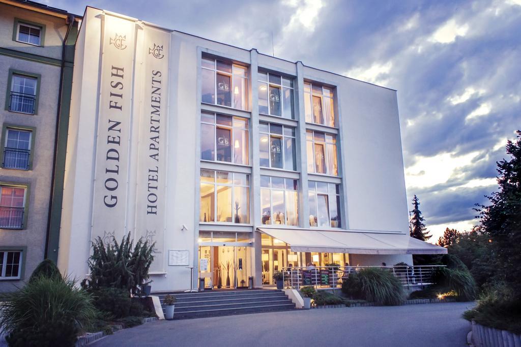 Golden Fish Apartmany Xia Пилзен Екстериор снимка